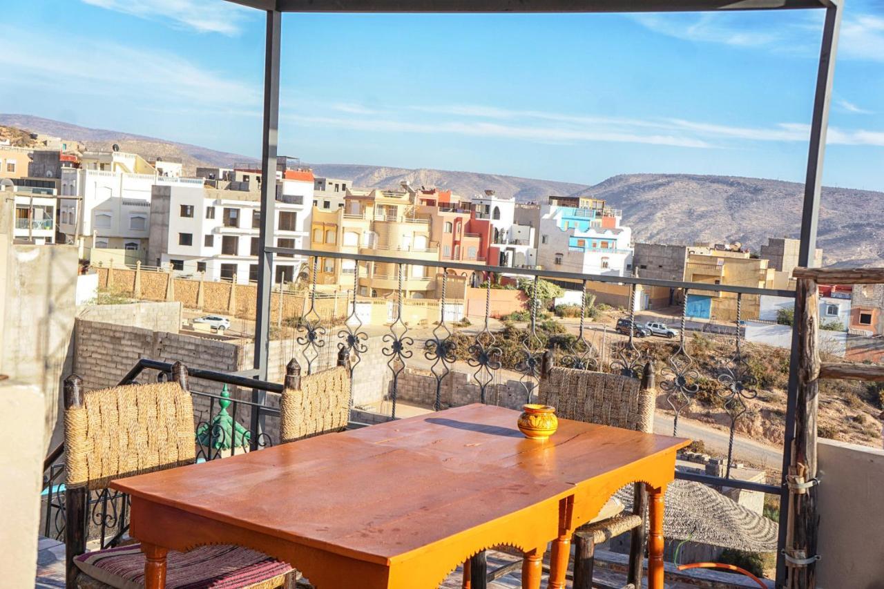 Dar Sultana Guesthouse Surf Morocco Tamraght ภายนอก รูปภาพ