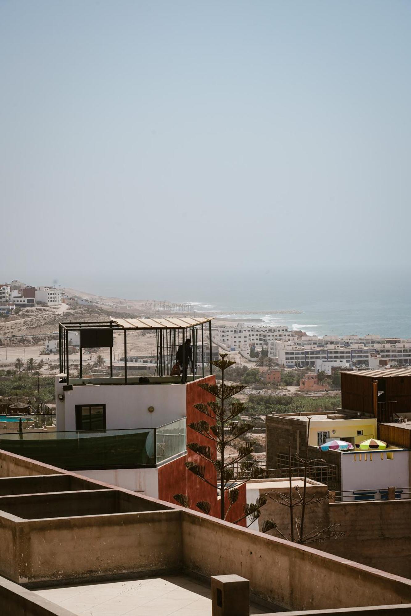 Dar Sultana Guesthouse Surf Morocco Tamraght ภายนอก รูปภาพ