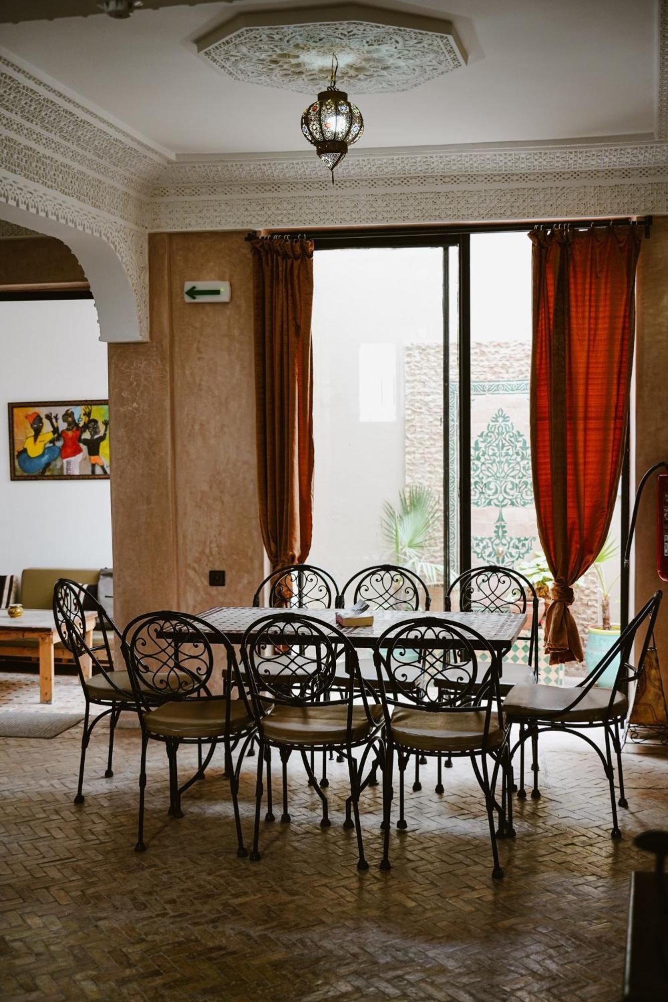 Dar Sultana Guesthouse Surf Morocco Tamraght ภายนอก รูปภาพ